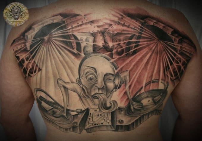 TT-back-huge