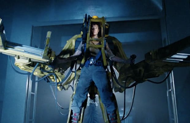 Aliens (1986) - The 50 Best Sci-Fi Movies | Complex
