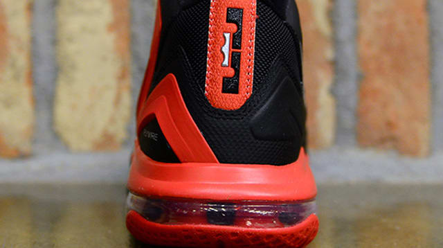 nike flywire lebron