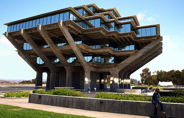 Famous Postmodern Architecture the worst buildings designedthe best architects | complex Famous Postmodern Architecture the worst buildings designedthe best architects | complex