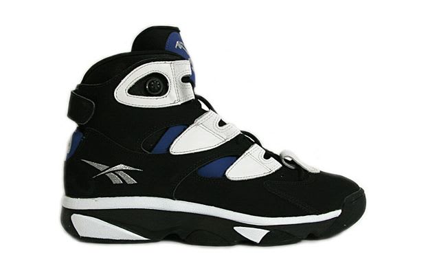 shaq pumps black