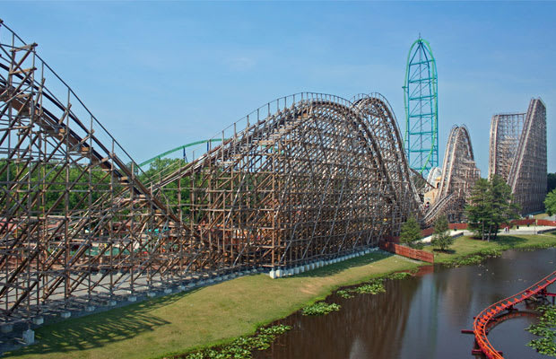 El Toro - The 25 Greatest Amusement Park Rides In America 