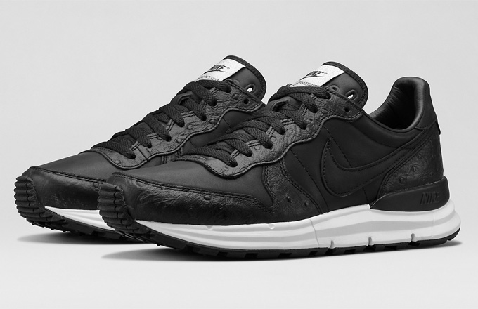 nike internationalist copper moon