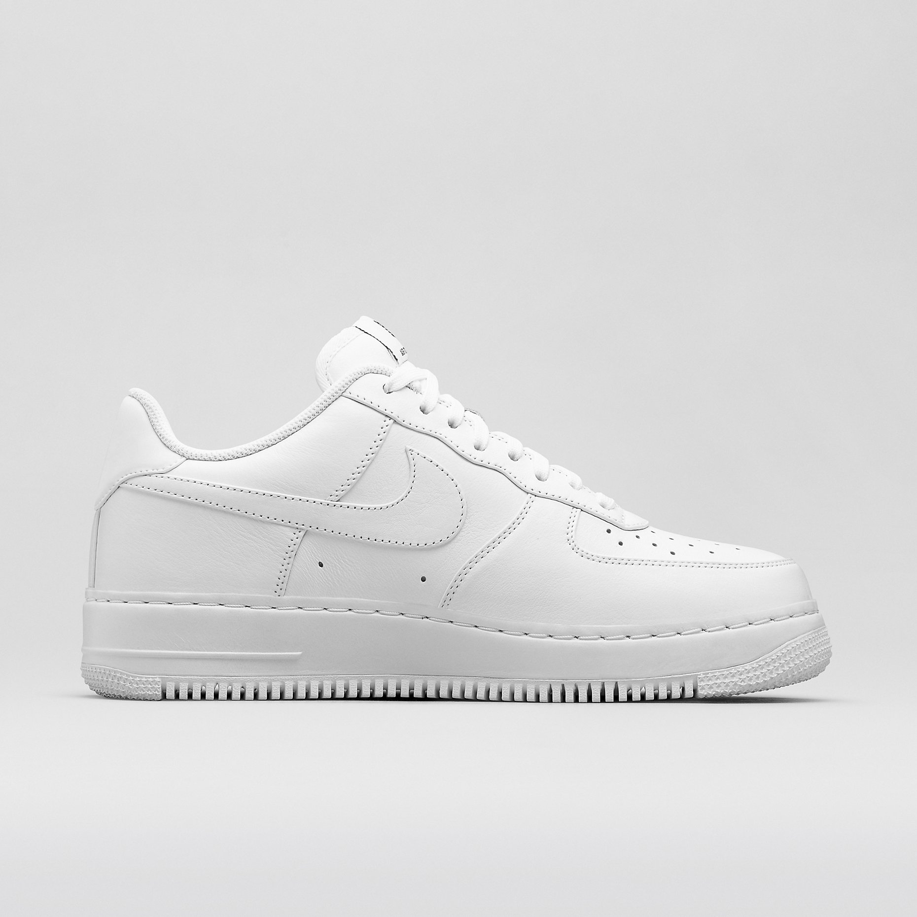 Nike Air Force 1 CMFT Low and Mid | Complex