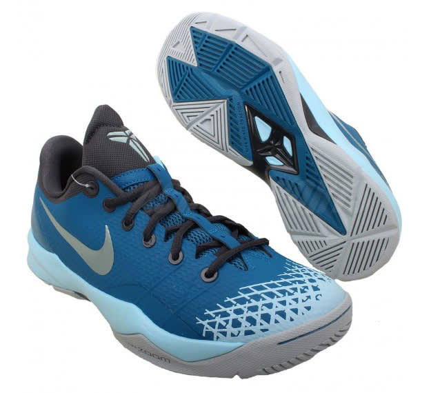 nike kobe venomenon