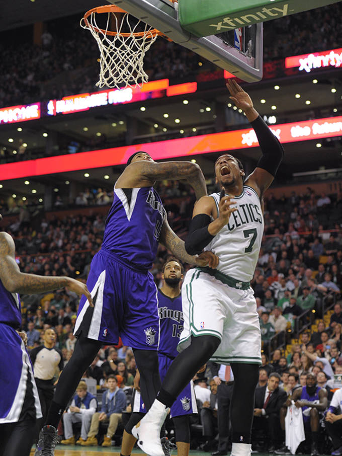 Jared Sullinger Drops 31 Points While Debuting The Air Jordan XX8