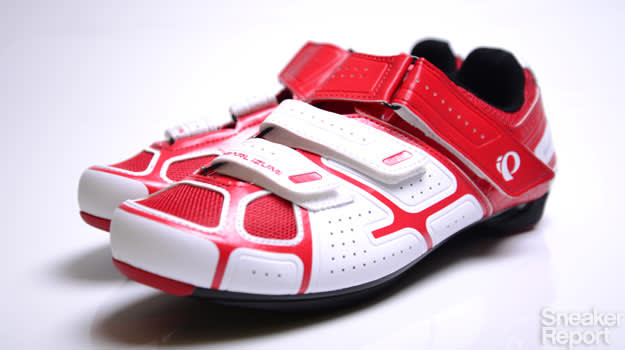 white spin shoes