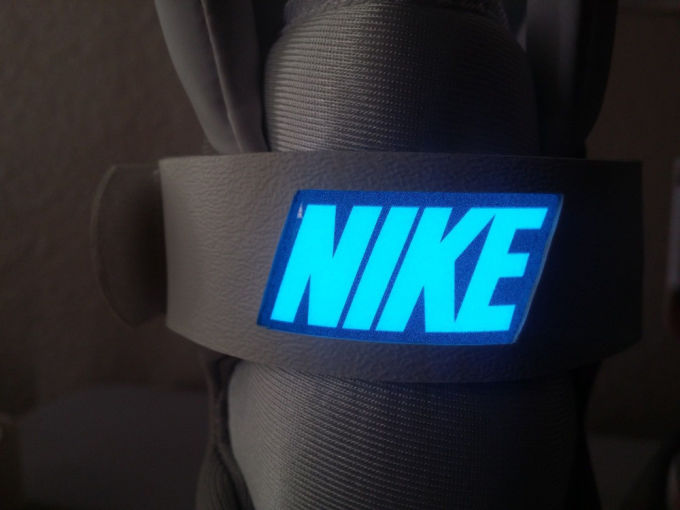 nike mag outfit