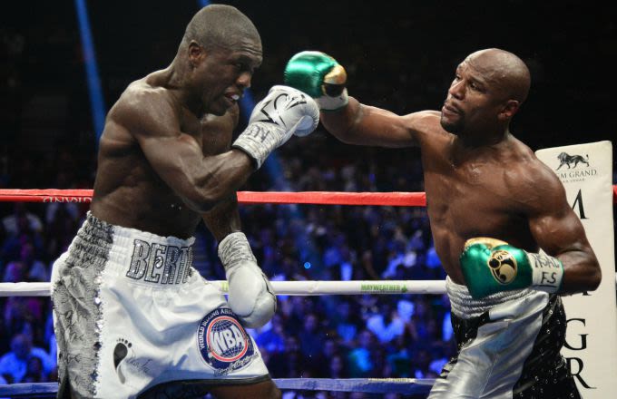 Floyd Mayweather Defeats Andre Berto by Unanimous Decision, Moves to 49-0
