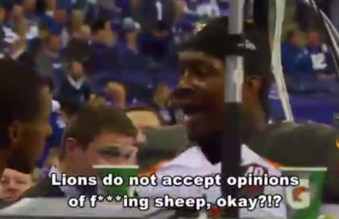 Jameis Winston Stops Teammate From Getting Into It With Heckler: 
