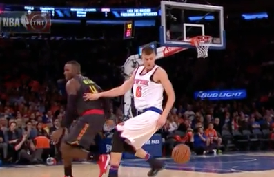 Knicks Rookie Kristaps Porzingis Comes Up With a Steal, a Spin, and a Breakaway Slam