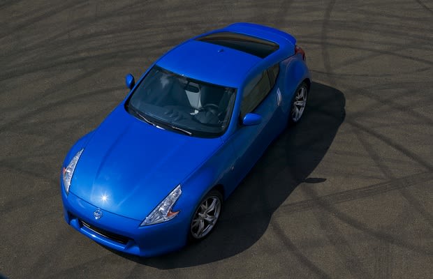 2012 Nissan 370z curb weight #9