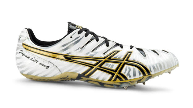 sprinting spikes