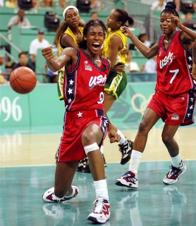 lisa leslie nike shoes