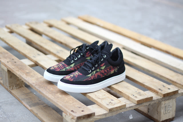 trendy lifestyle sneakers