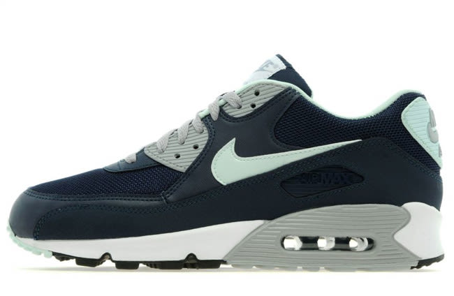 navy green nike air max