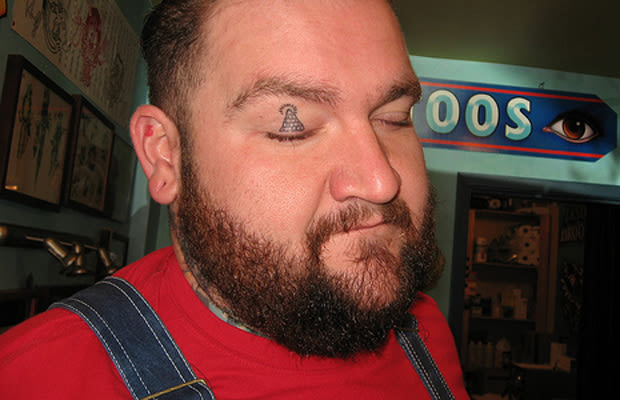 4 25 creepy eyelid tattoos complex 4 25 creepy eyelid tattoos complex