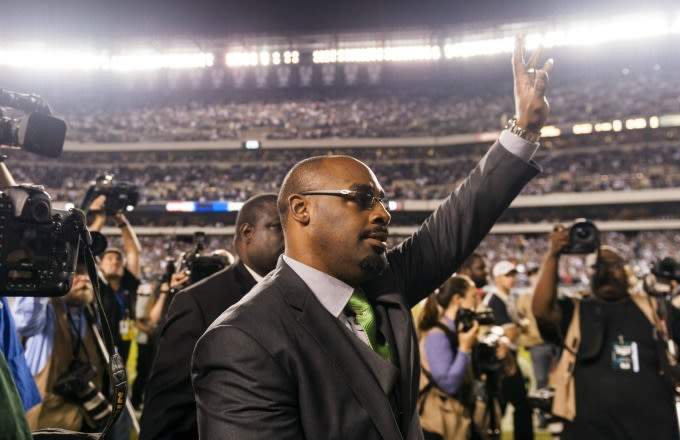 Donovan McNabb Has Been Suspended Indefinitely From FOX Sports After Latest DUI