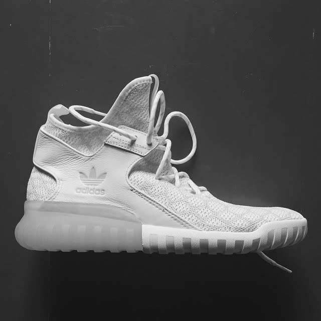 adidas tubular triple white