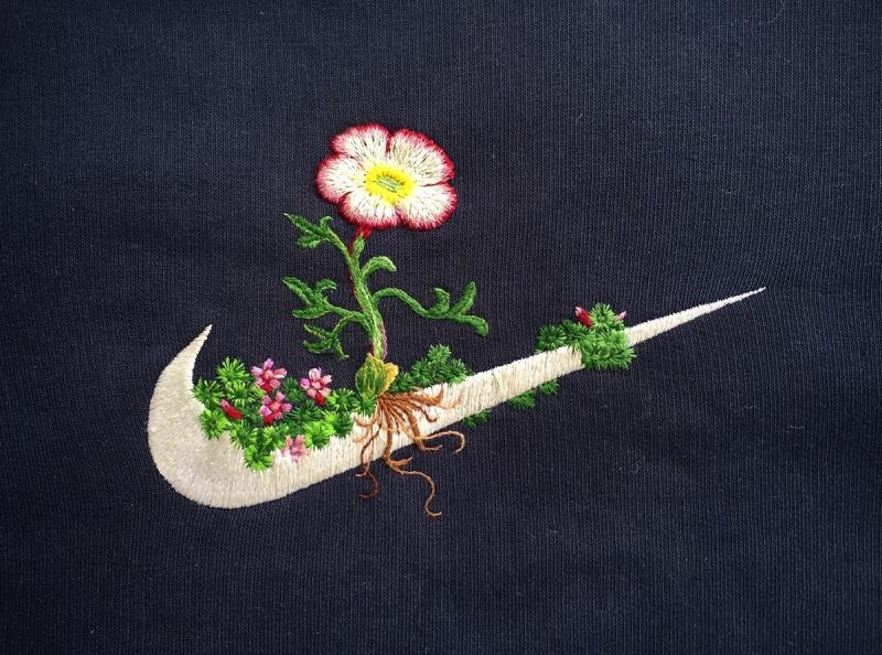 NIKE - ナイキ 刺繡ワンポイントロゴ バイカラーナイロンジャケット