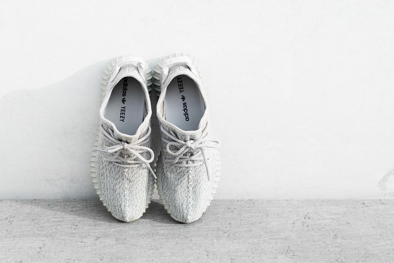 Yeezy Boost 350 «Moonrock Sneak Art