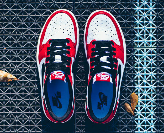 jordan 1 low chicago 2020