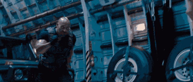 fvp0j7xszvxvjk44hmyb.gif