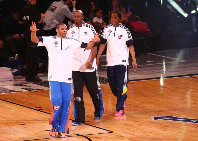 penny hardaway wearing foamposites