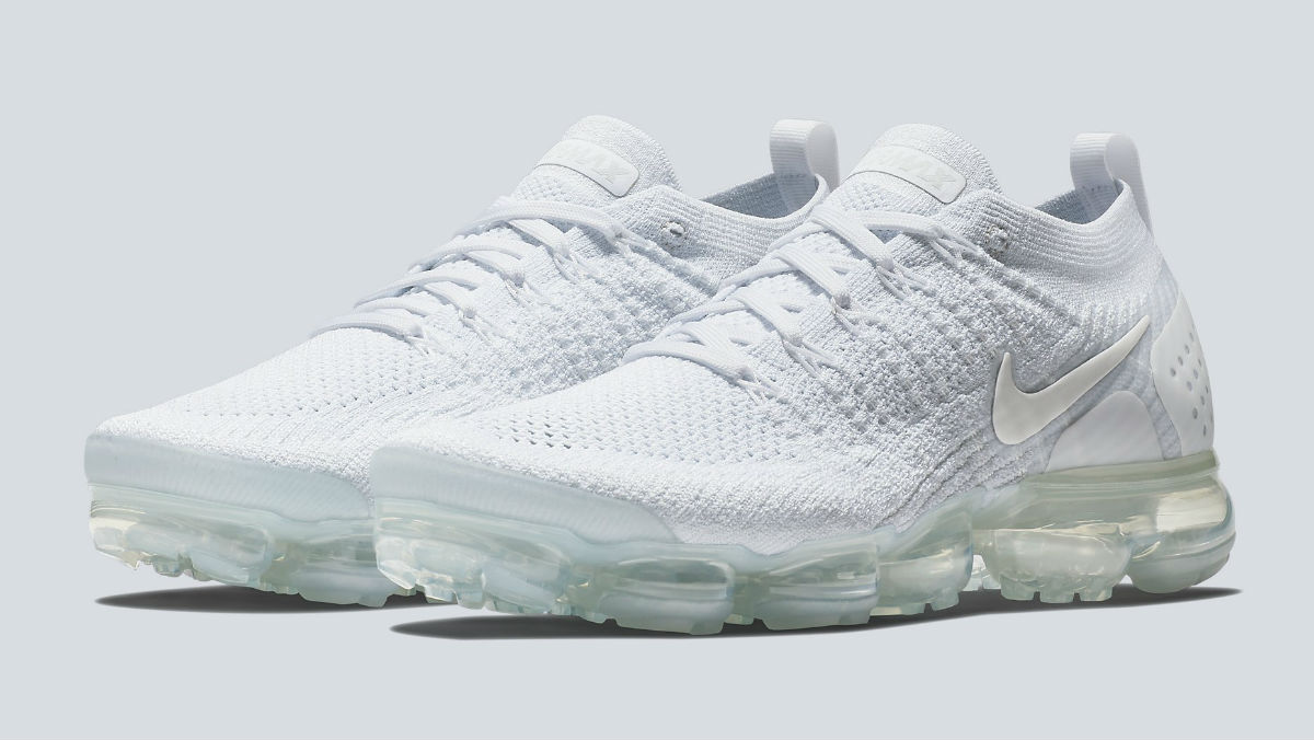 Air vapormax 2 pure platinum best sale