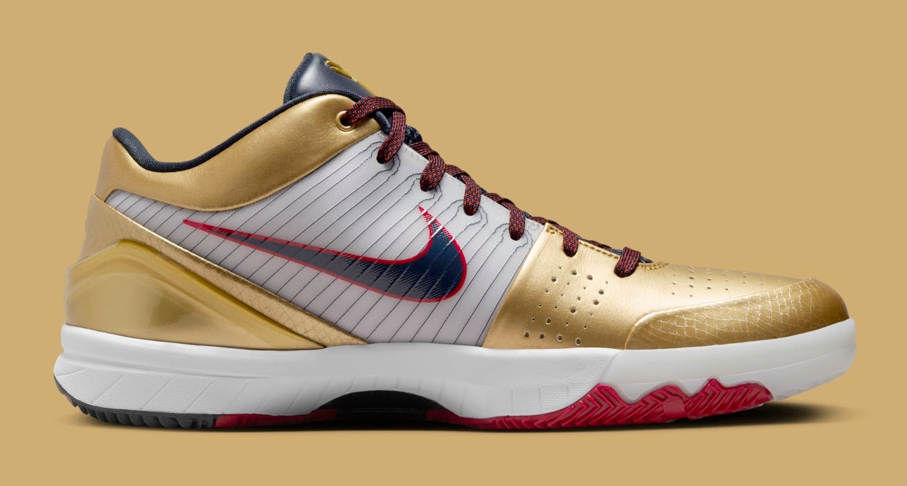 Kobe 4 Protro llic Gold 29.5センチ Kobe 4 Protro 'Metallic Gold and Dark Obsidian' (FQ3544-100