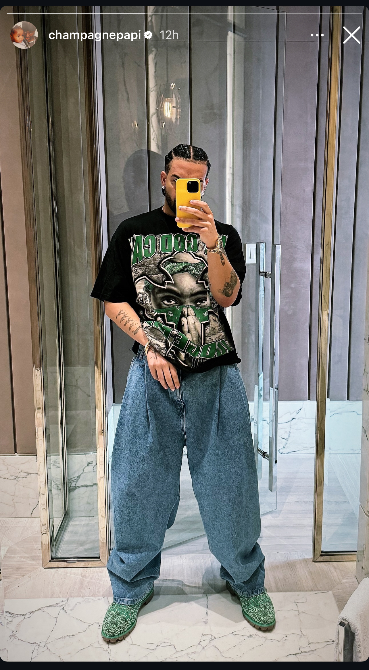 2PAC ラップティー白 限定 再販なし。 ミュージシャン