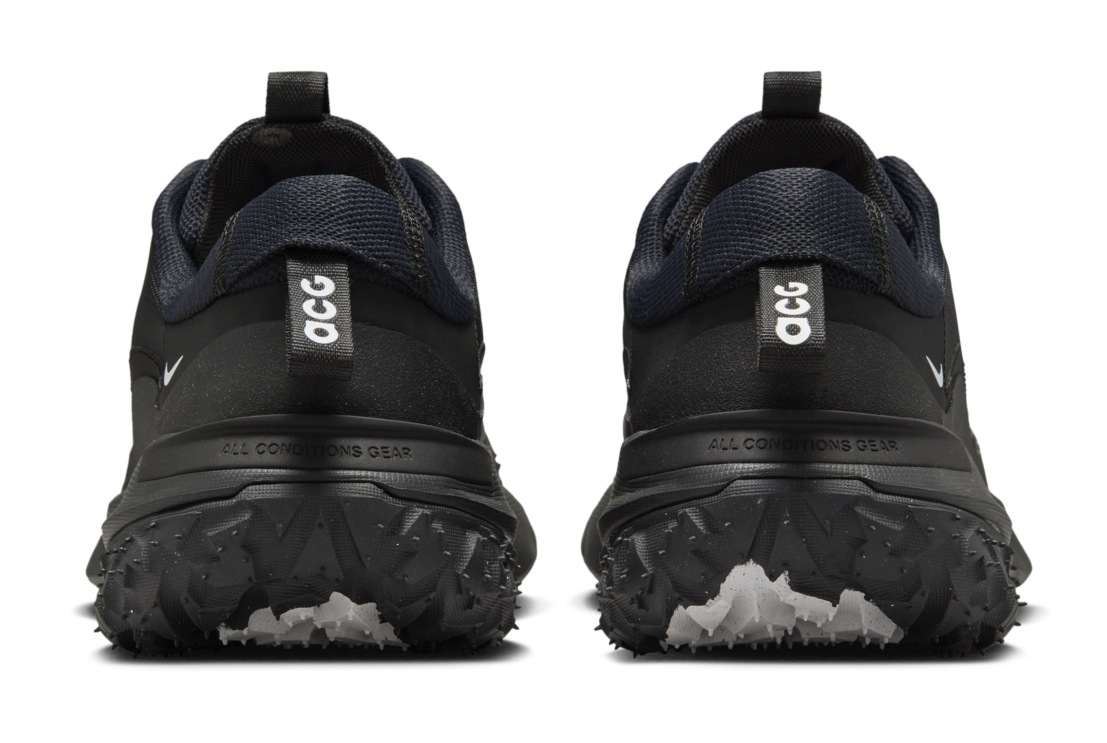 Comme des Garcons x Nike ACG Mountain Fly Low 2 March 202 Comme des Garcons x Nike ACG Mountain Fly Low 2 March 202