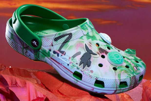 限定値下げ　crocs futuraコラボ sub-buzz-1607-1709584911-1-