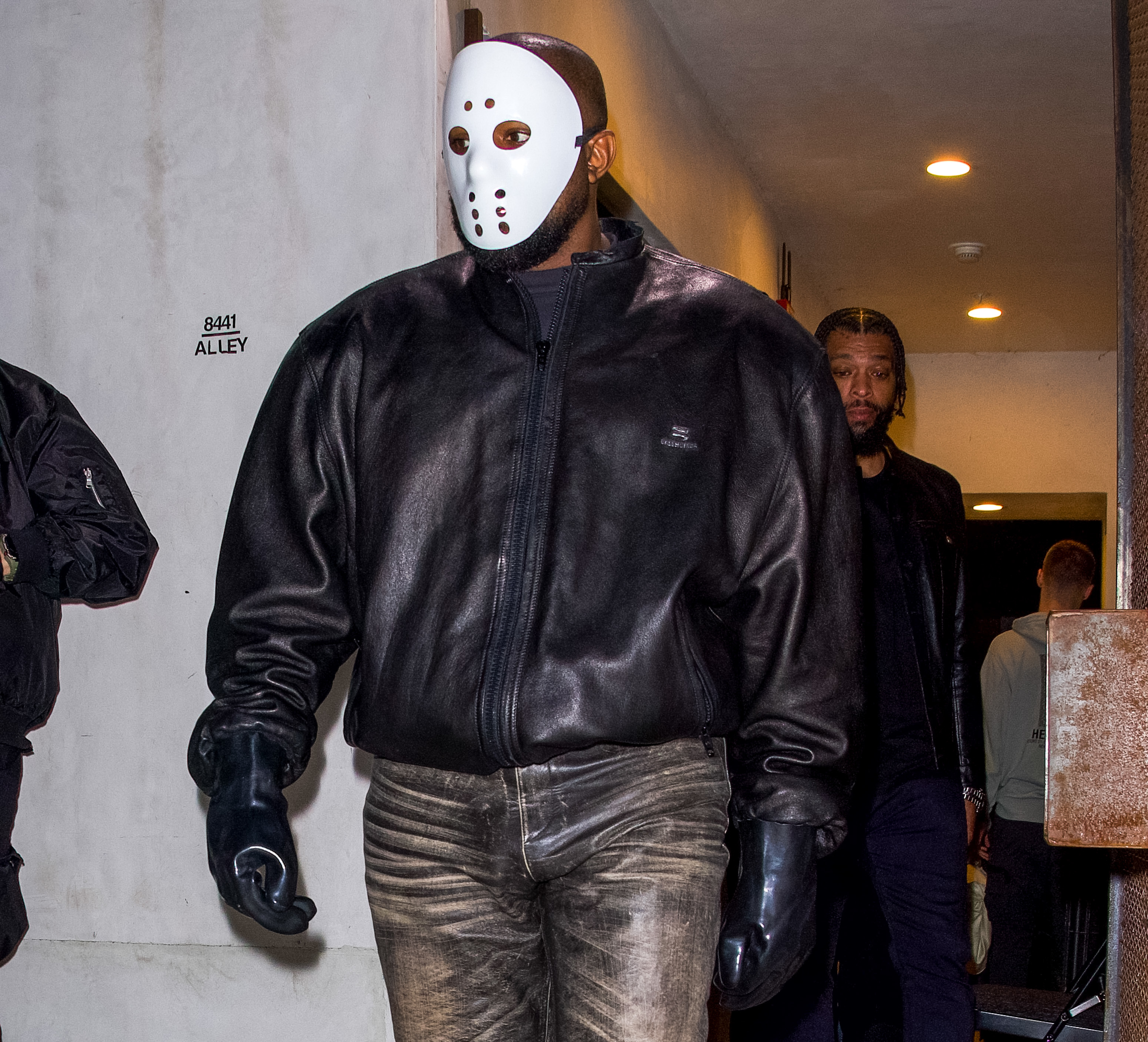 ★即発送 kanye west vultures 1 レコード 2枚組 ¥$ Kanye West - Vultures 1 | HOMEBRED