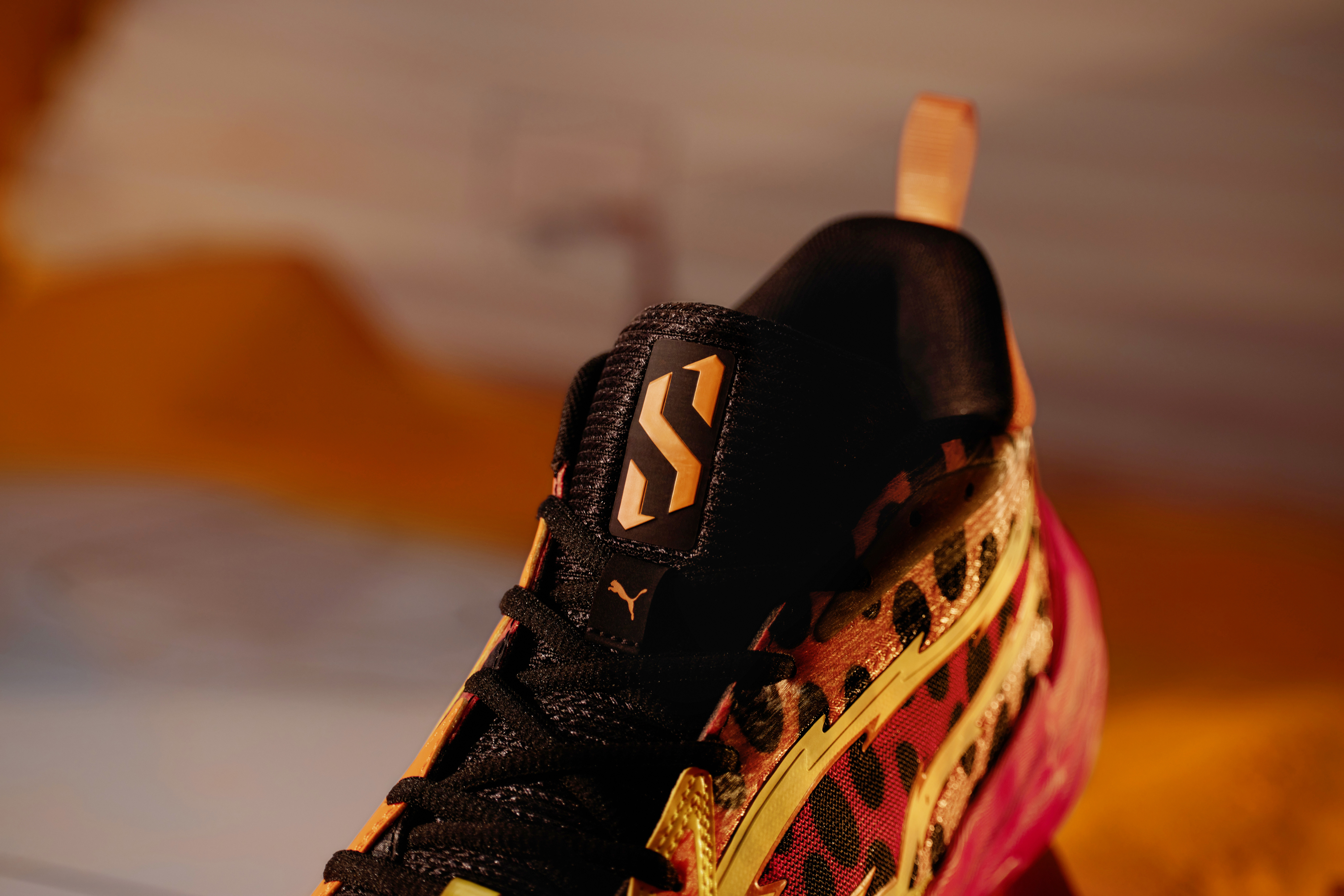 シューズ(男性用) Scoot 1 Cheetos PUMA HOOPS x CHEETOS® Scoot Zeros Men's Basketball Shoes | PUMA