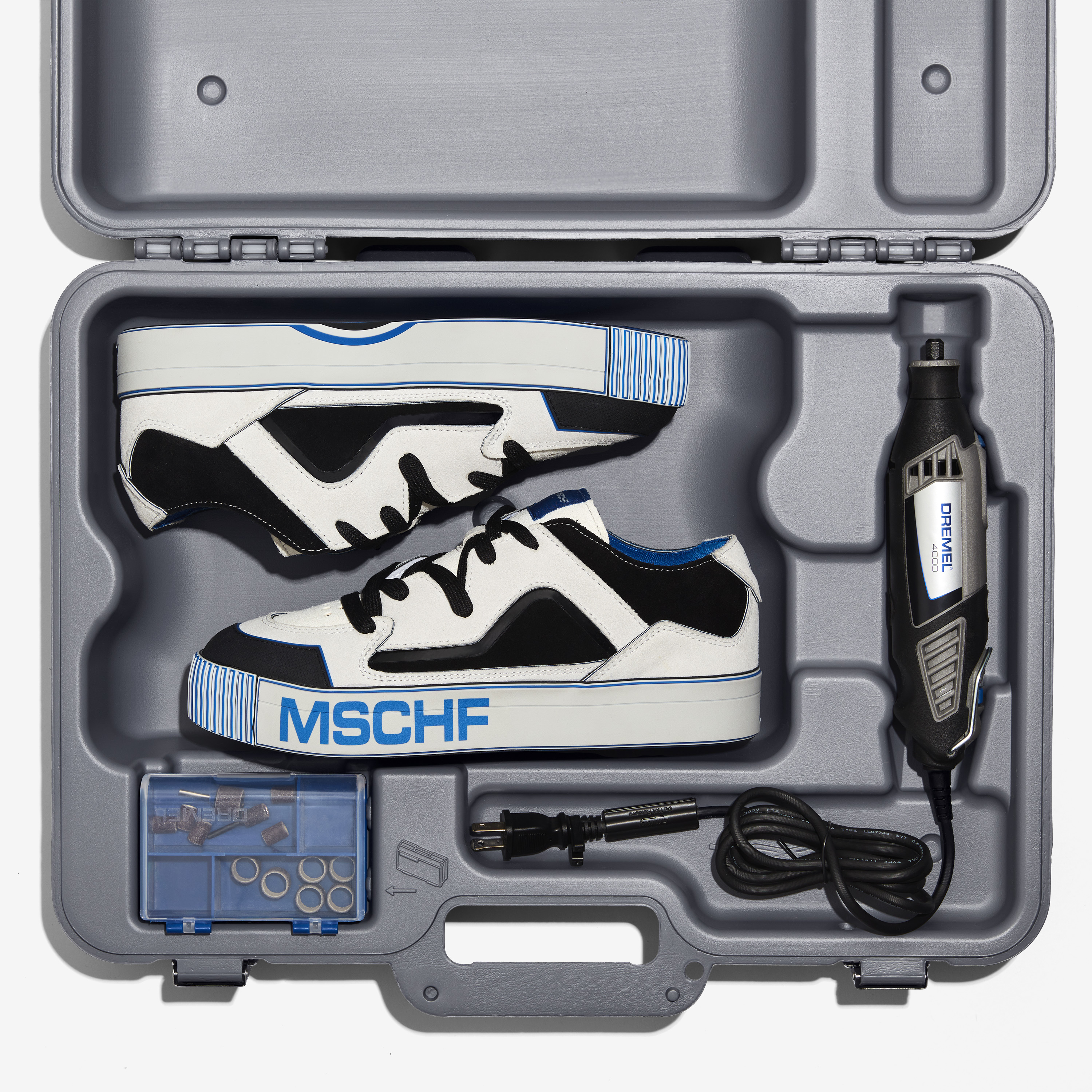 ミスチーフ MSCHF Dremel Gobstomper スニーカー NEW! MSCHF's Latest