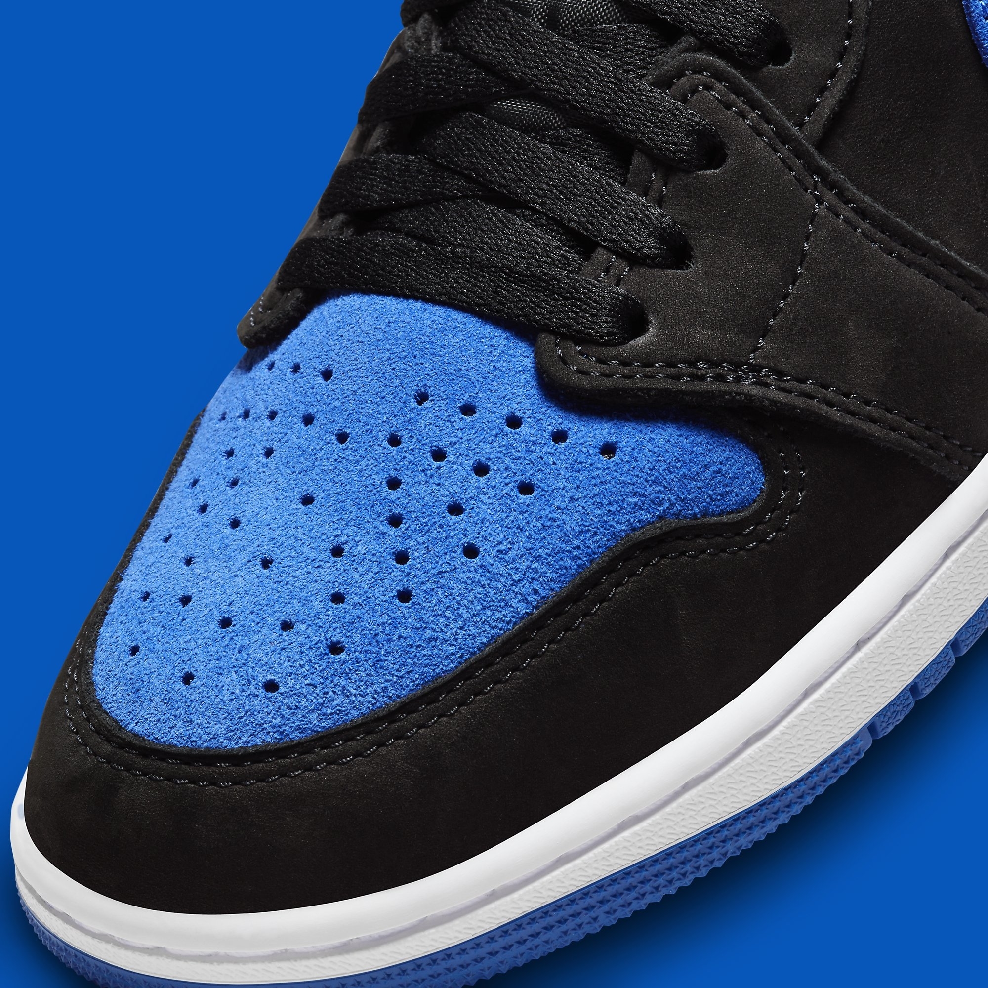 Air Jordan 1 High 'Royal Reimagined' DZ5485-042 Release D
