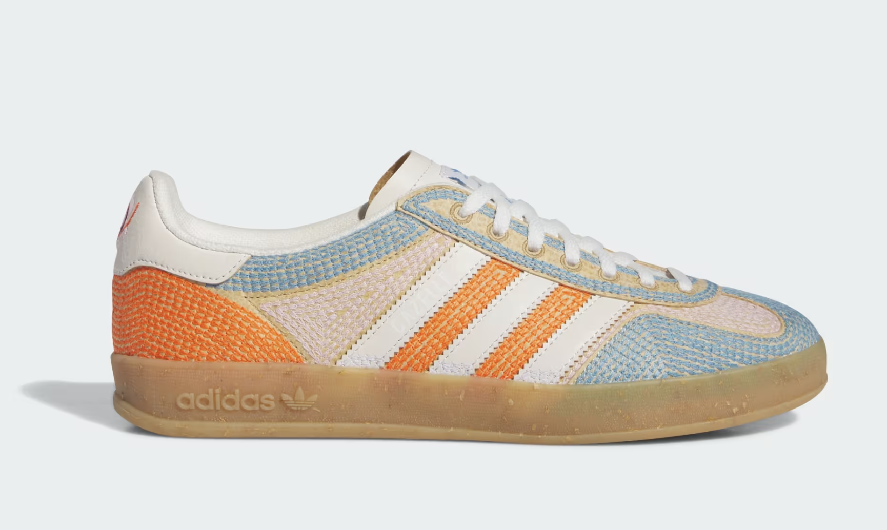 sub-buzz-639-1696605636-1- sub-buzz-639-1696605636-1-