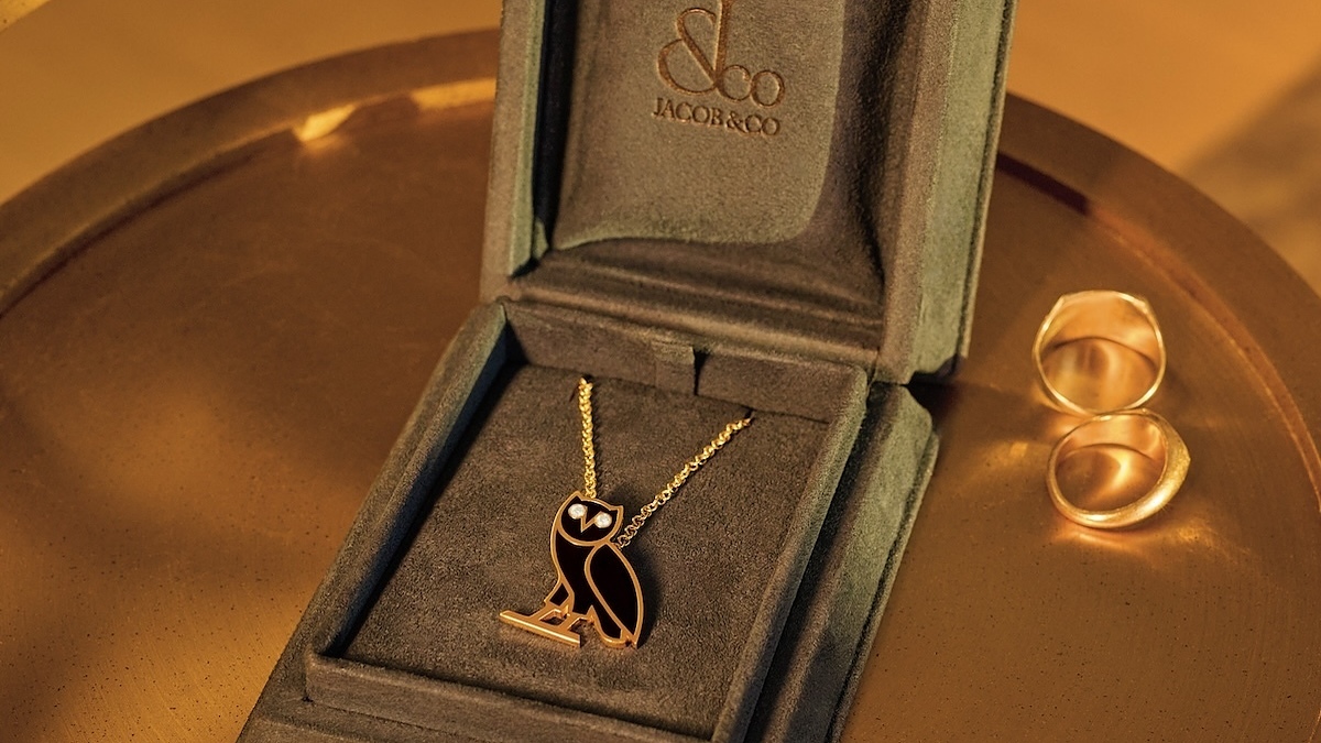 OCTOBER'S VERY OWN×JACOB & CO. コラボ☆シルバーネックレス♪ October's Very Own and Jacob & Co Partner for Owl Emblem