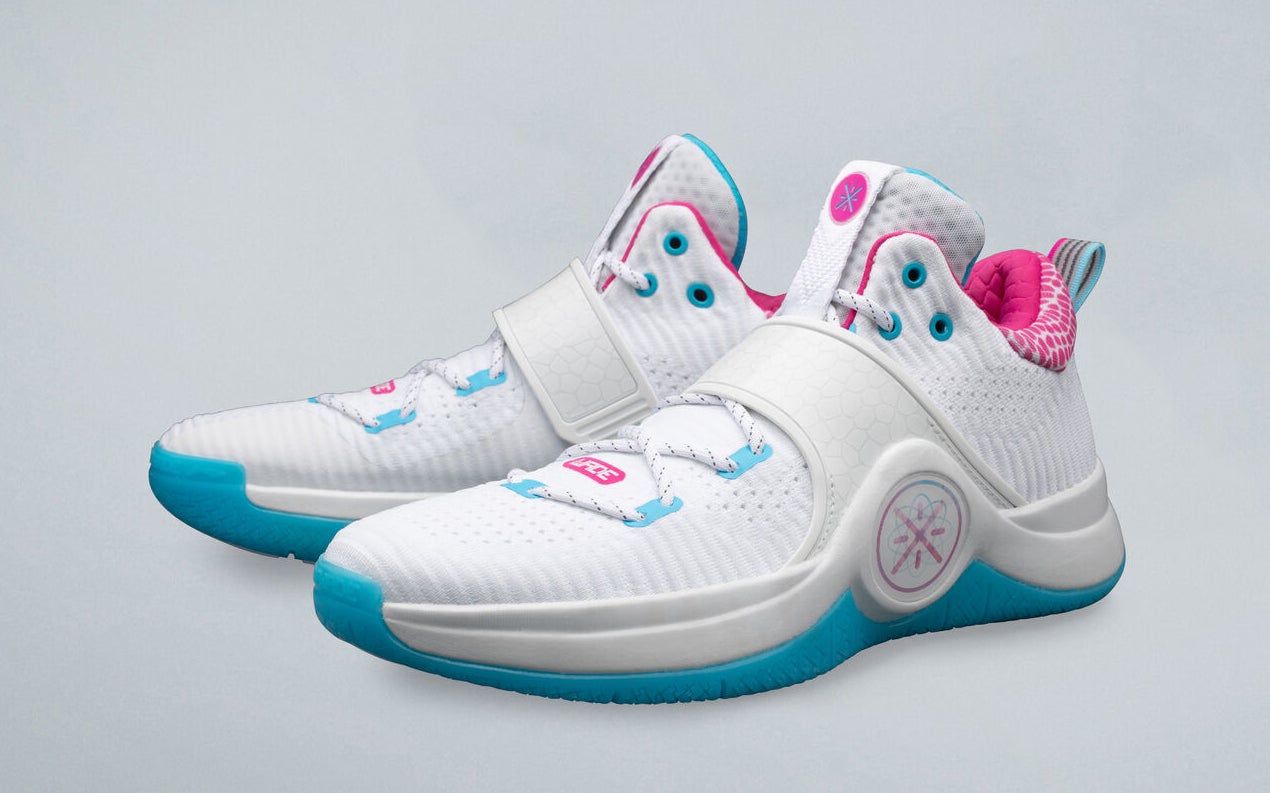 Li-Ning WoW 6 'Buzzer Beater' & WoW 10 Low 'City of Angel