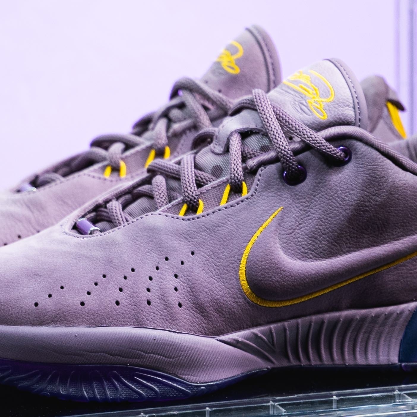 Nike LeBron 21 'Violet Dust' Lakers Release Date