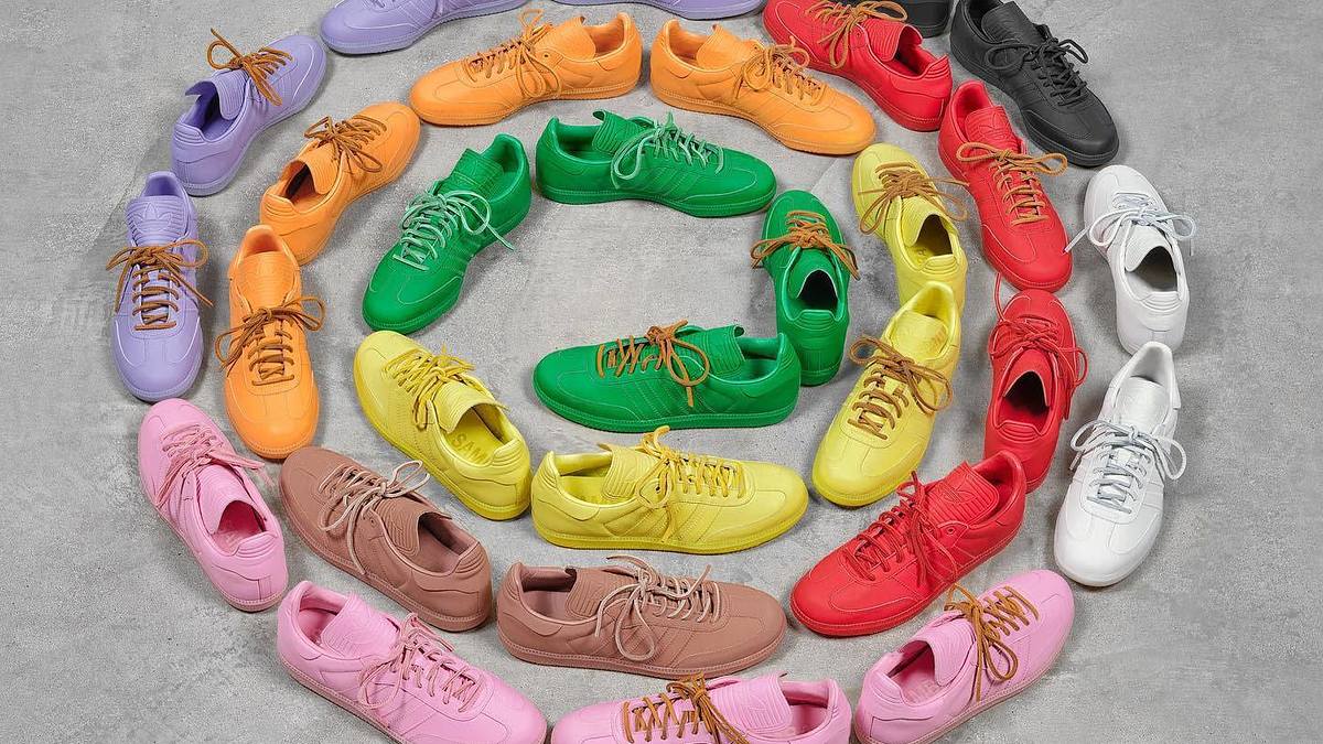 ★adidas x PHARRELL WILLIAMS★SAMBA HUMANRACE★追跡可 Pharrell Williams x adidas Samba Humanrace Images | Hypebae