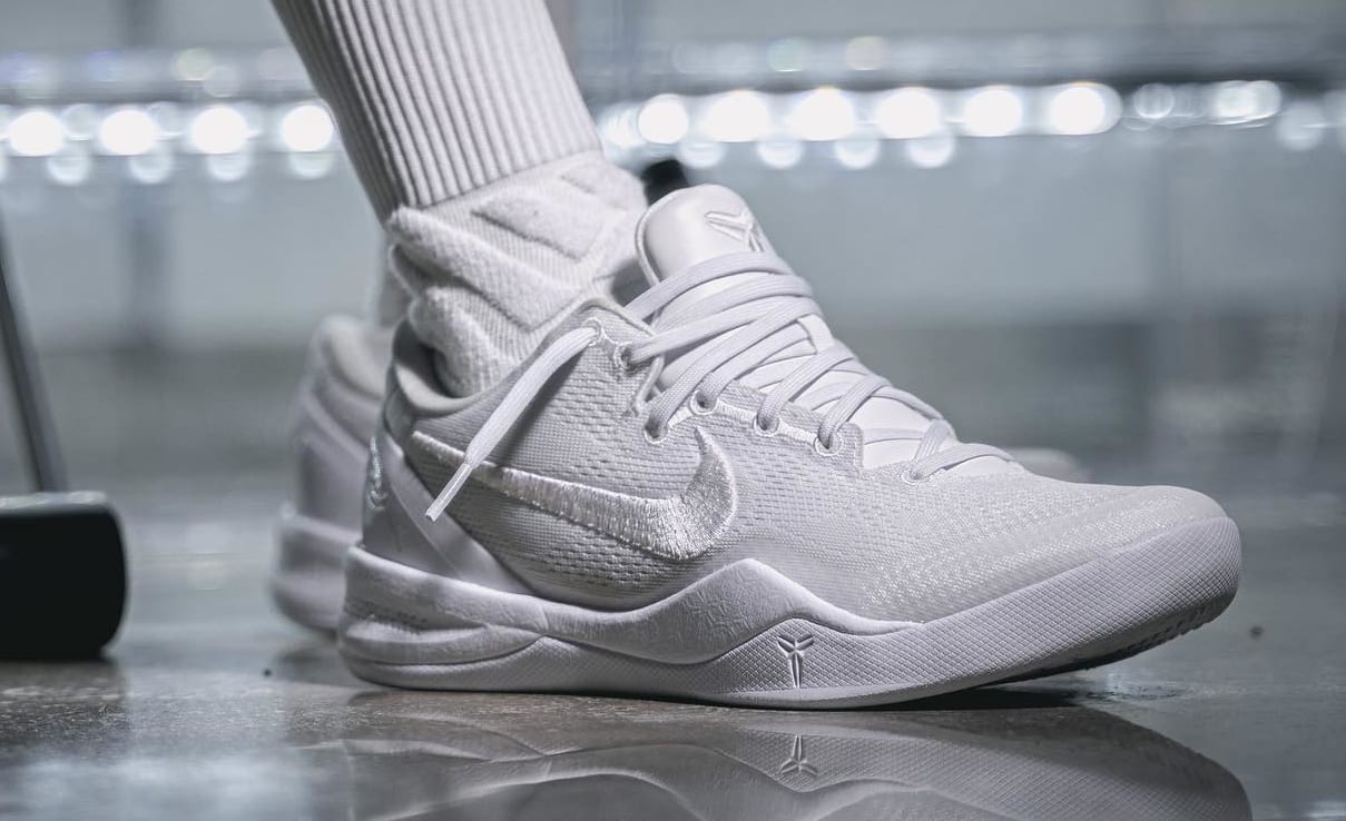 Nike Releases Limited Edition 'Halo' Kobe 8 Protro on Kob