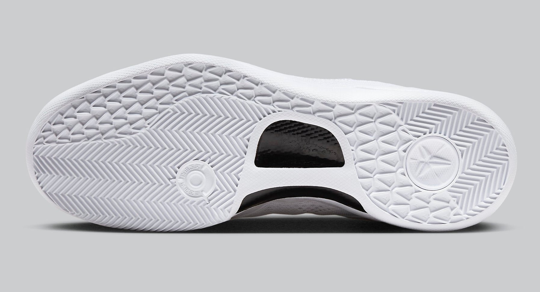 Nike Releases Limited Edition 'Halo' Kobe 8 Protro on Kob