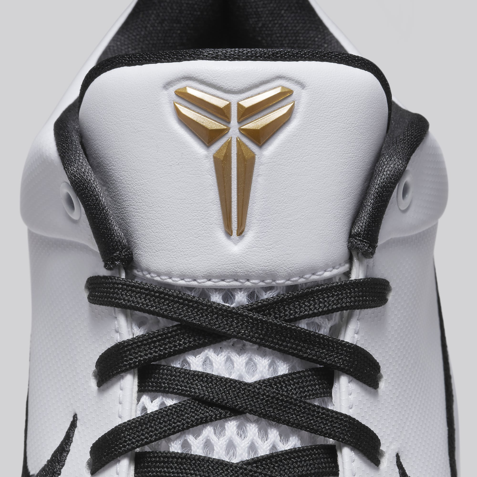 Mambacita' Nike Kobe 4 Protro Drops Next Week