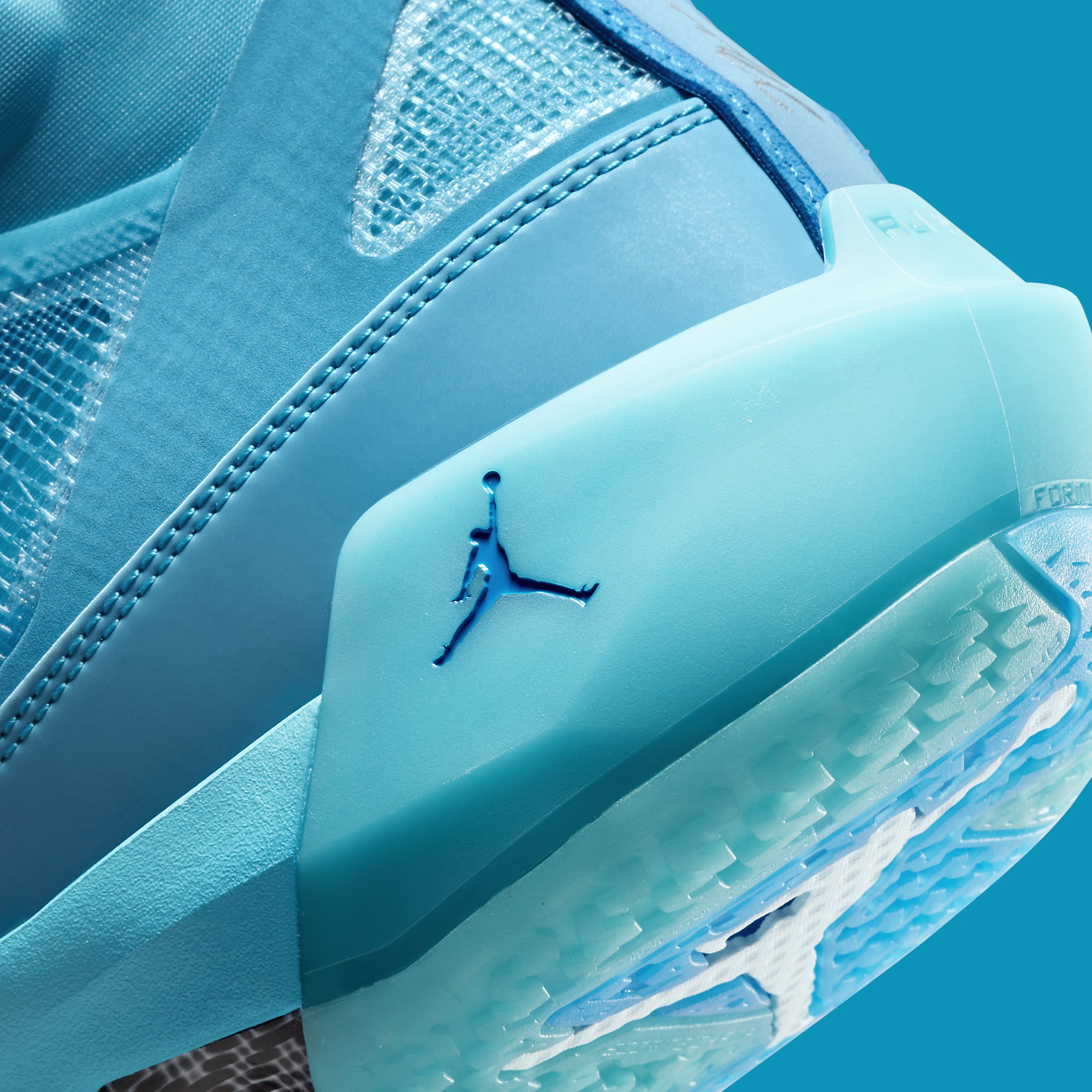 Detailed Look at Zion Williamson's Naruto x Air Jordan 37