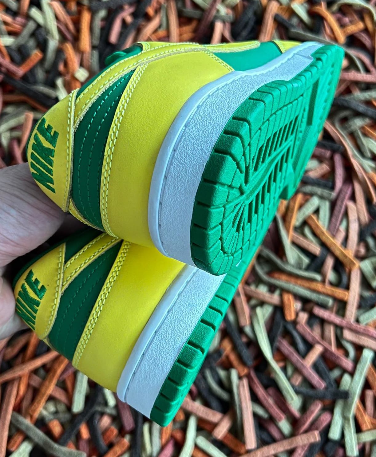 ★秀逸オシャレカラー レア!NIKE DUNK LOW REVERSE BRAZIL Nike Dunk Low 