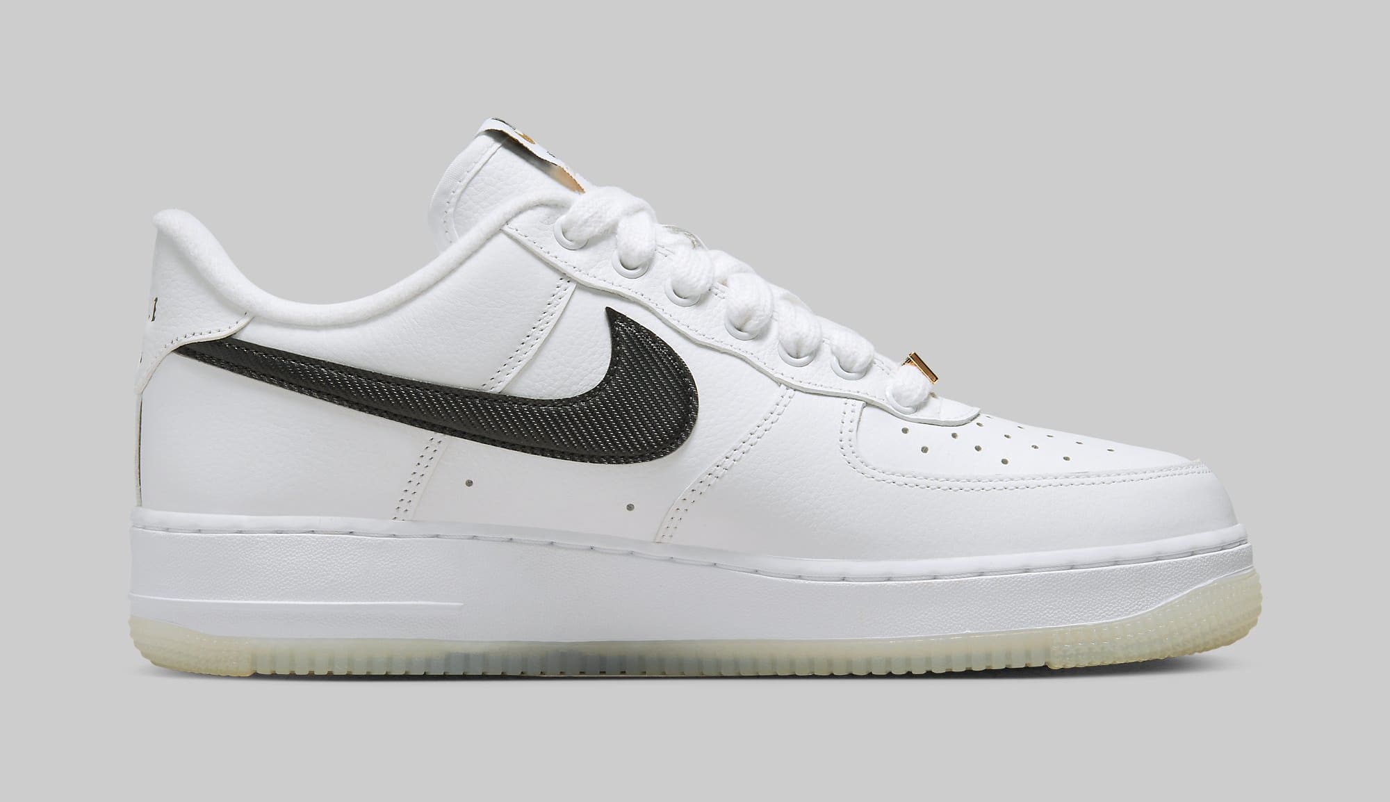Nike Celebrates the Bronx With This Air Force 1