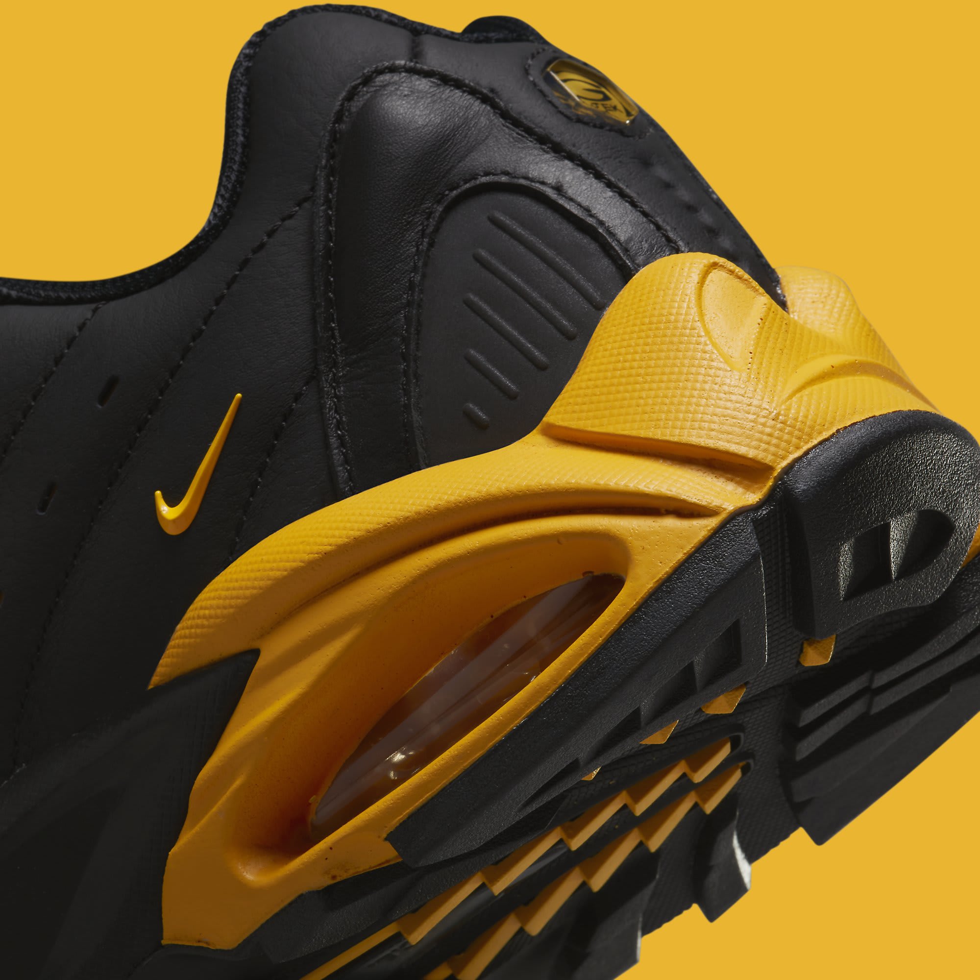 靴 Nocta Nike Hot Step Black and Yellow 28 NOCTA x Nike Hot Step Air Terra Black and Yellow | On-Foot Review