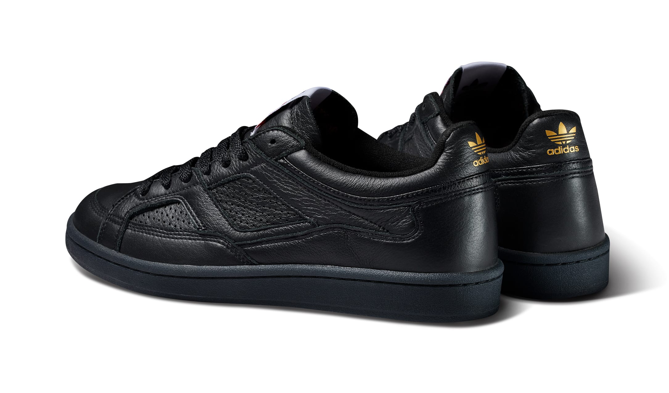Addidas exclusive looks awesome. Very clean and fresh adidas To Release Clean Classics, Their Most Sustainable  main image 2